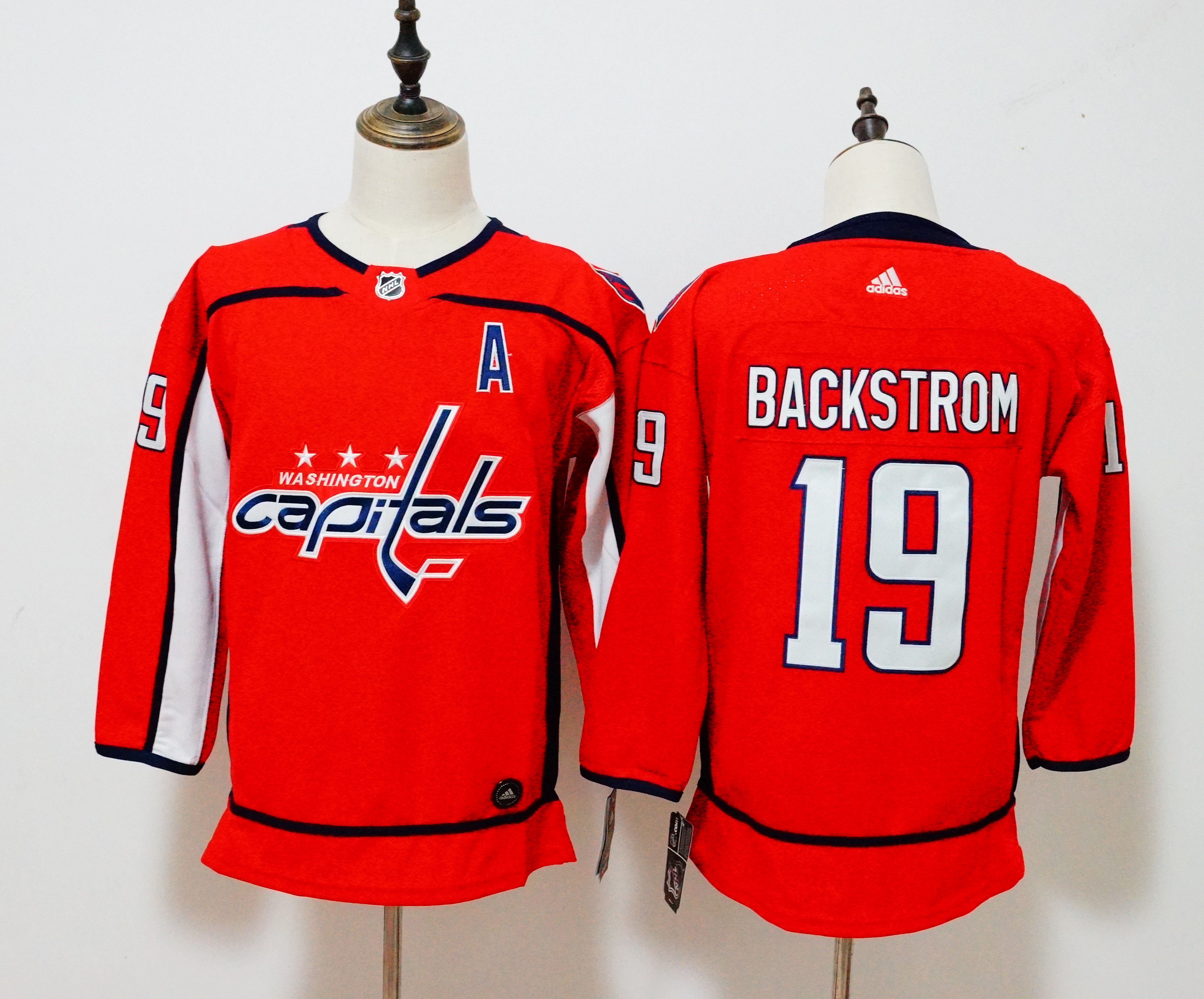 Women Washington Capitals #19 Backstrom red Hockey Stitched Adidas NHL Jerseys->women nhl jersey->Women Jersey